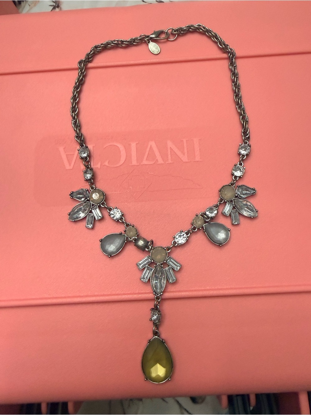 Women's Statement Necklace in Olive and Clear